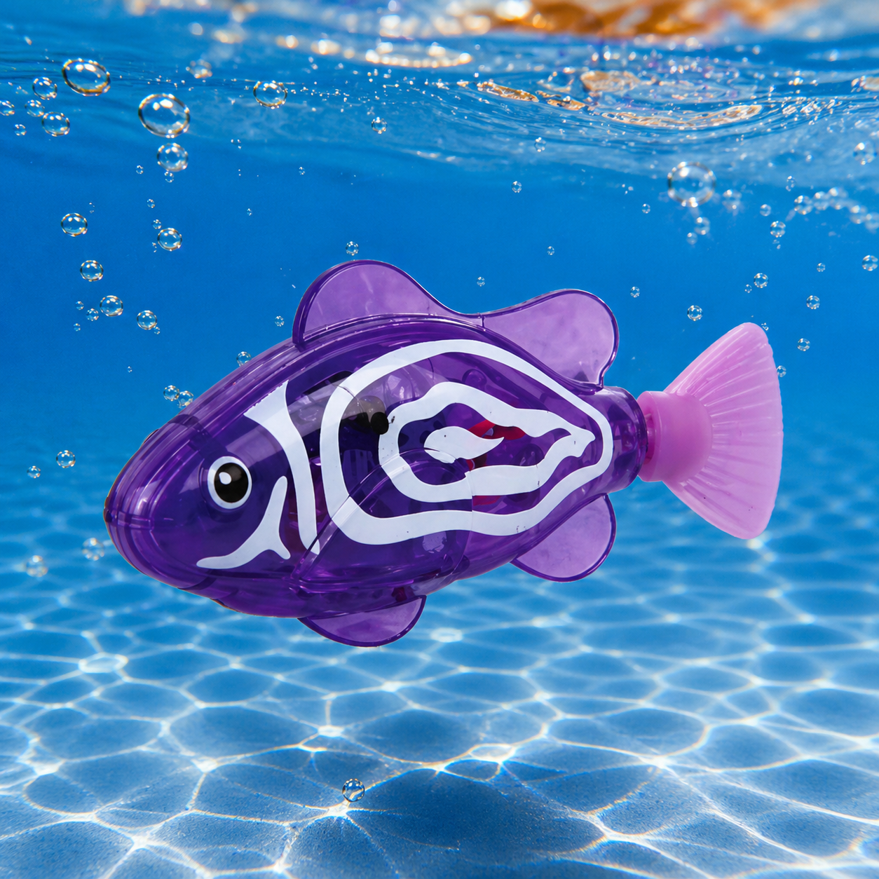 Velivia™ Interactive Swimming Fish